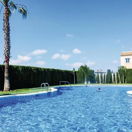 2 Bedroom Amazing In Apartment *